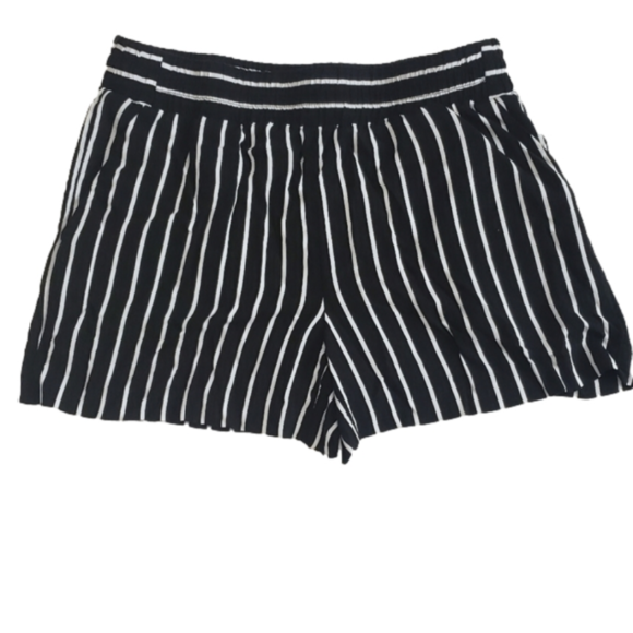 Women's Apt. 9® Challis Shorts - Picture 2 of 9